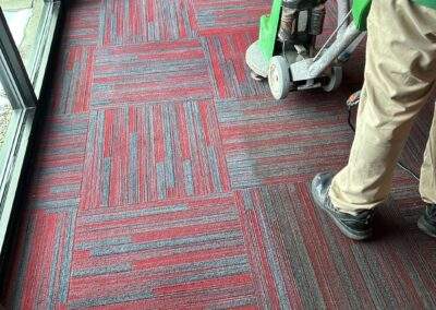 carpet cleaning before and after in commercial business